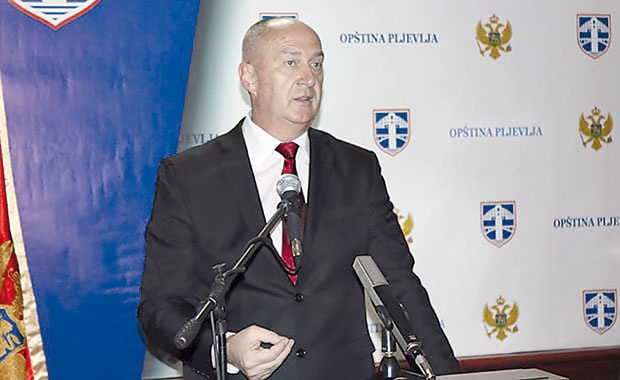 Градоначелник Пљеваља платио казну и избегао затвор